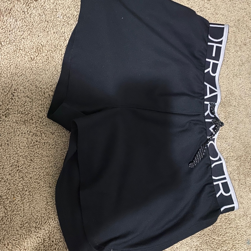 Cute black under Armour running shorts